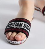 Dioramour Dway Slide - Image 2